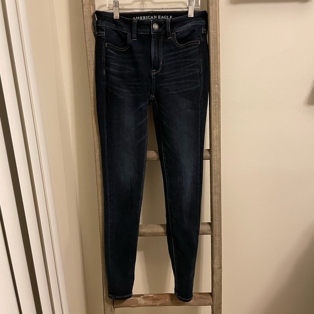 American Eagle Hi Rise Jeans